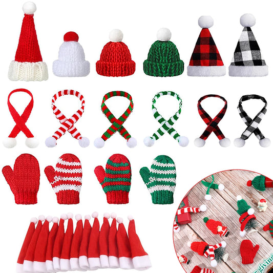 Mini Gebreide Kerstmutsjes en Sjaals